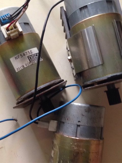 Motor chổi than DC12-24V NISCA NF5475