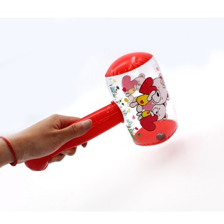 Búa phao bơm hơi size nhỏ cho bé có kèm chuông bên trong