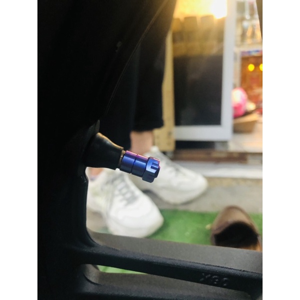 Van Vòi Titan GR5 Gắn Cho Nhiều Dòng Xe Thông Dụng, Tặng kèm sticker