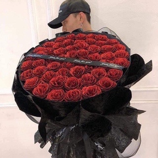 Bó hoa nhũ tròn phối lưới hàn