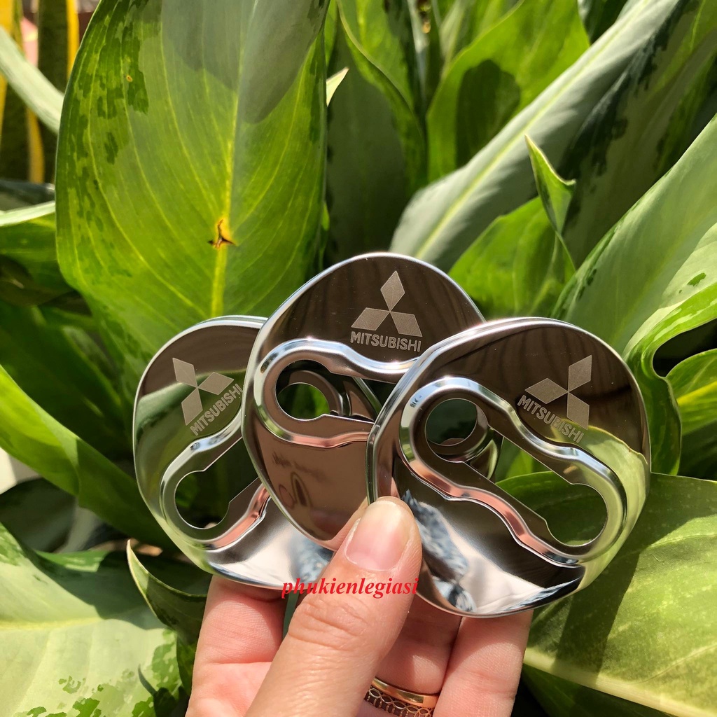 Set 4 Ốp Bảo Vệ Khóa Cửa Xe Ô Tô Ốp cửa Inox Logo Mitsubishi Grandis