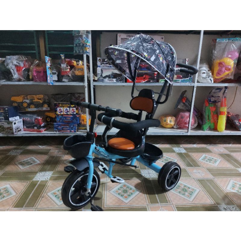Xe 3 bánh đẩy trẻ em có mái che dòng SYD - 310 Cao Cấp