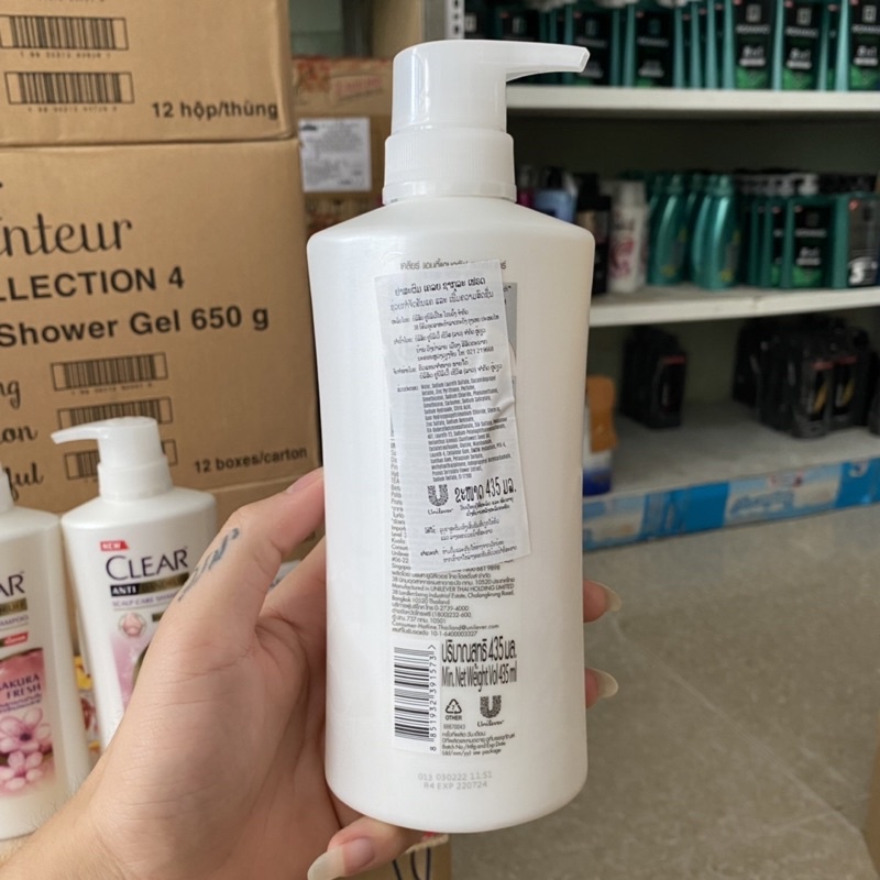 Dầu gội đầu Clear SẠCH GÀU HƯƠNG HOA ANH ĐÀO Thái Lan 435ml