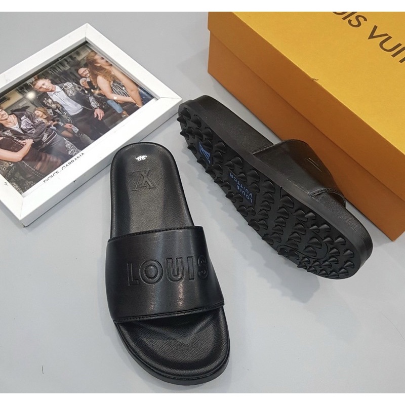 Dép da quai ngang có hoạ tiết dập chìm đế chống trơn, Dép thời trang trẻ trung phong cách đơn giản btshop từ 38 đến 42