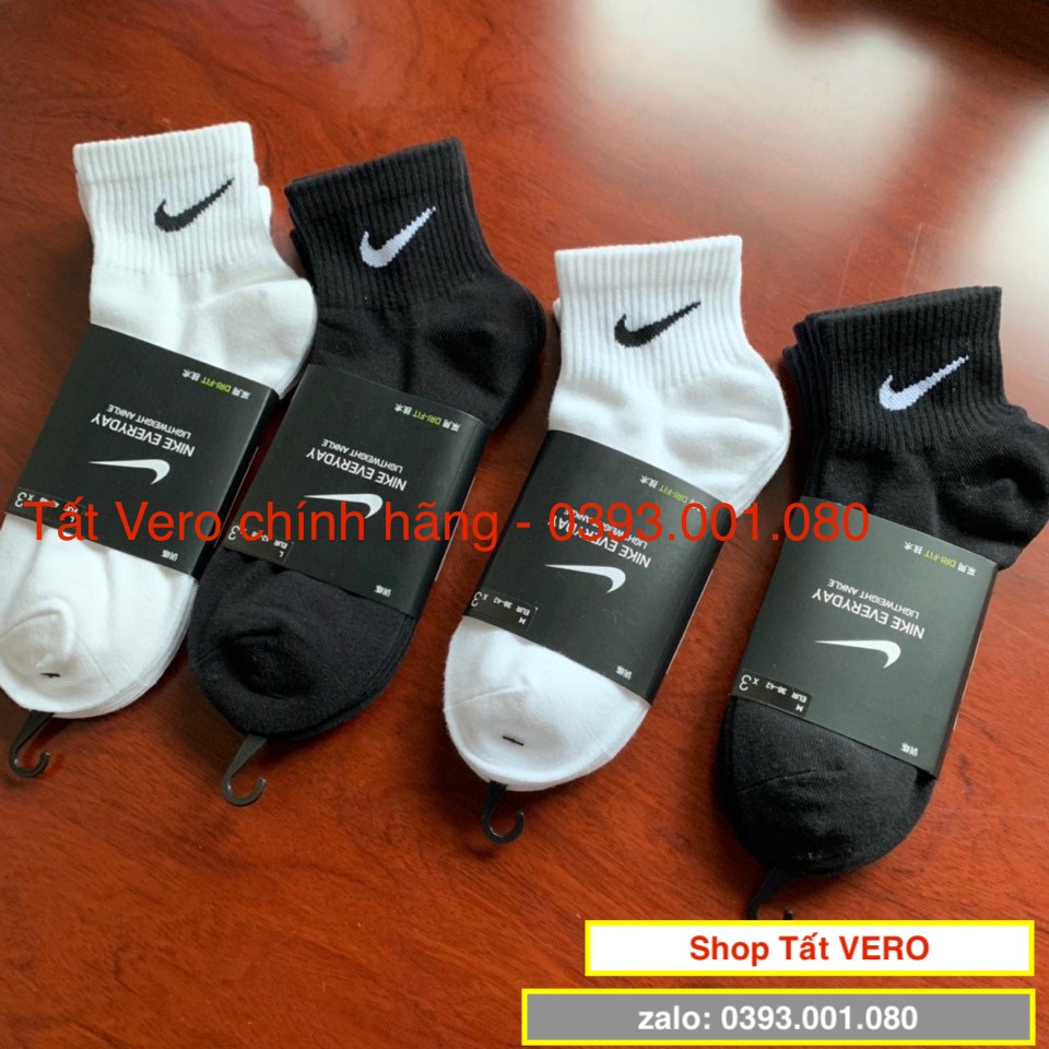 Tất Nike Ngắn Thấm Hút Tuyệt Đối