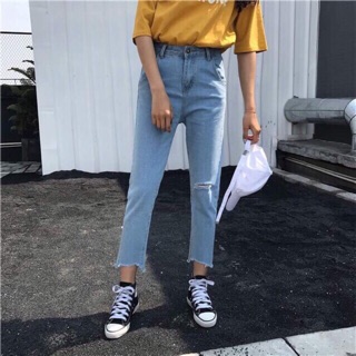 Baggy Jeans Rách 1 Bên Gối