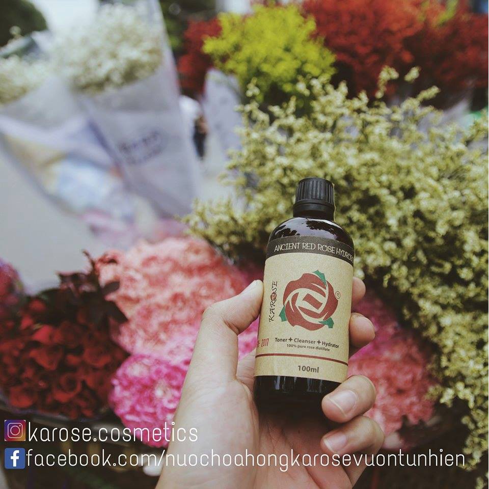 Nước hoa hồng Karose