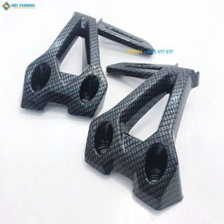 Ốp gác chân sau Honda Winner X (2019) sơn Carbon