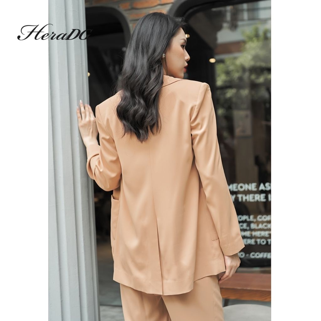 Áo Khoác Blazer HeraDG Thiết Kế Cổ 2 Ve Dáng Rộng Kèm Cúc Tay Màu Be Chất Liệu Mềm Mịn Cao Cấp STBA031A