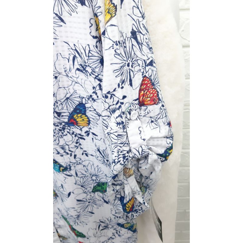 Áo sơmi  kiểu in hình bướm tay lỡ big size ( vòng 1 từ  120 cm đến 130cm)