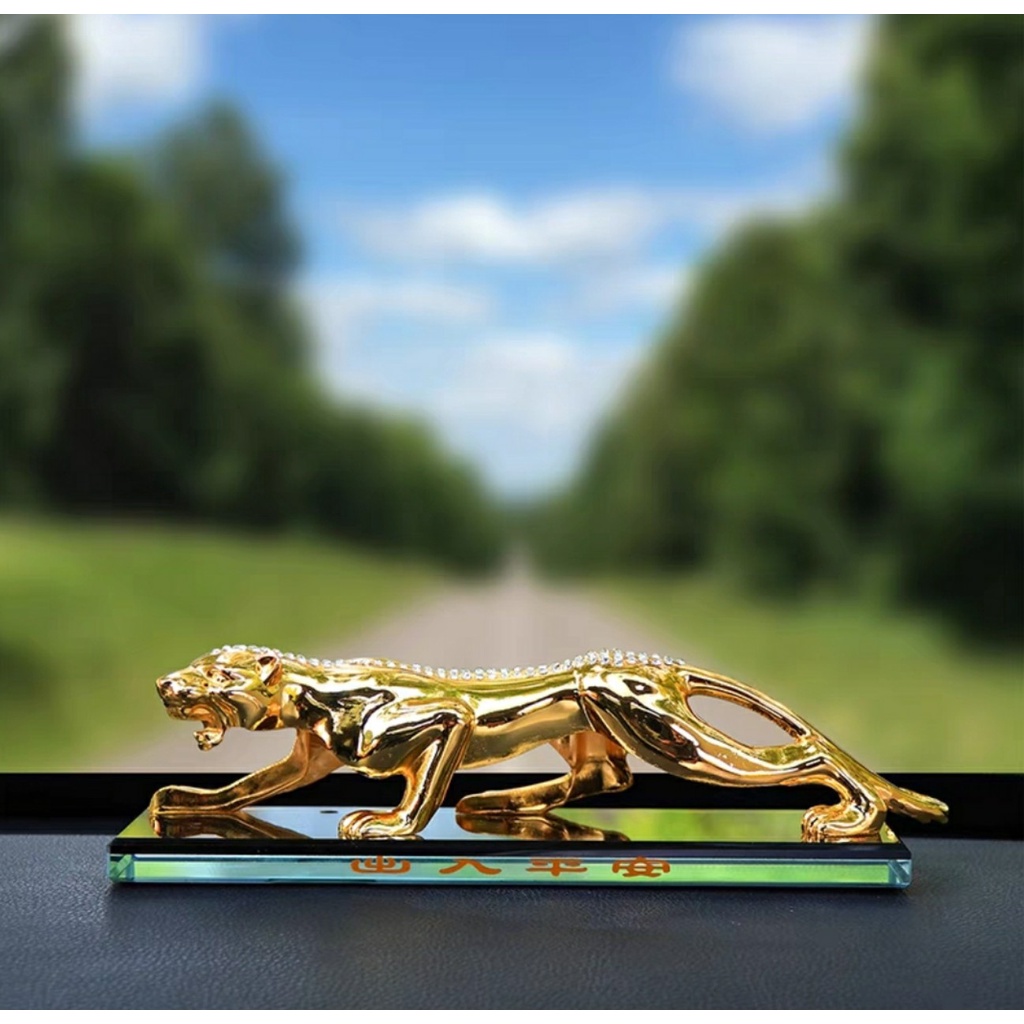 Tượng Báo Đính Đá Mạ Vàng Trang Trí Tapo Ô Tô Cao Cấp Chất Liệu Kim Loại Kẽm