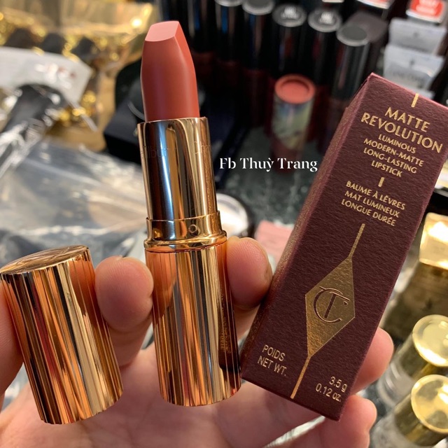 Son Charlotte Tilbury màu Walk of shame ( đỏ nâu)