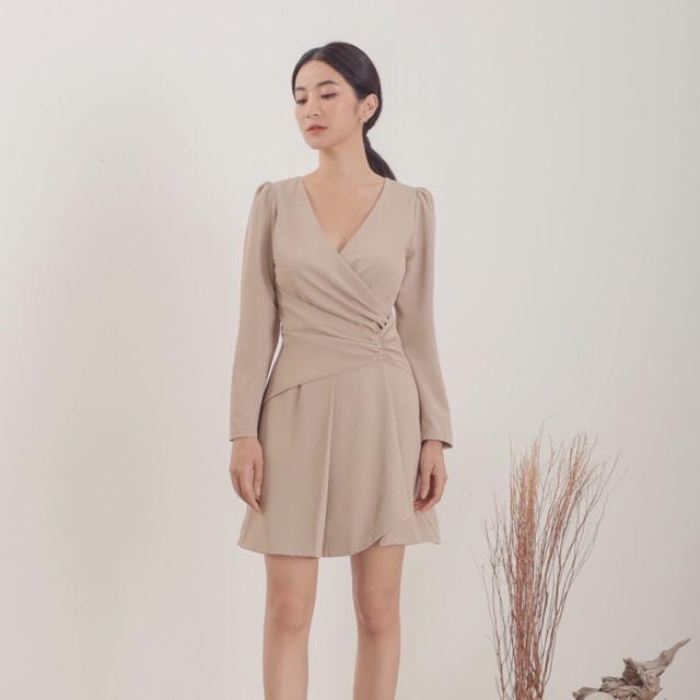 Thanh lý new 98% đầm Jubin Studio