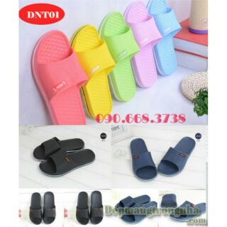Combo 2 đôi dép đi trong nhà tắm chống trơn trượt