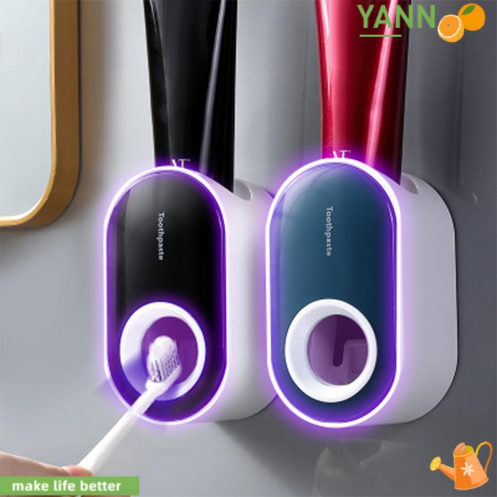 Dụng Cụ Lấy Kem Đánh Răng Tự Dính Chống Thấm Nước Kèm Giá Đỡ