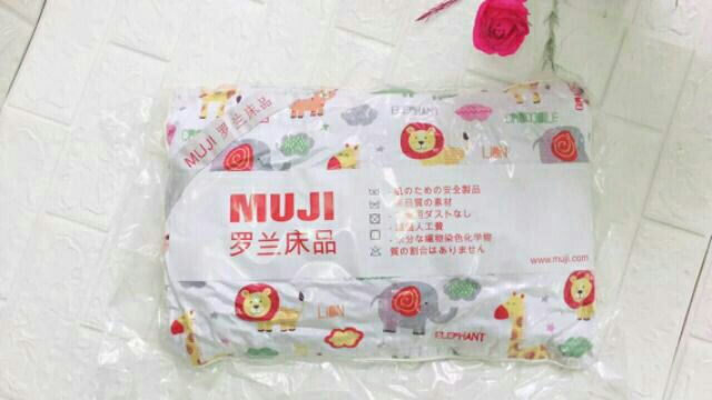 Gối Muji trẻ em xuất nhật