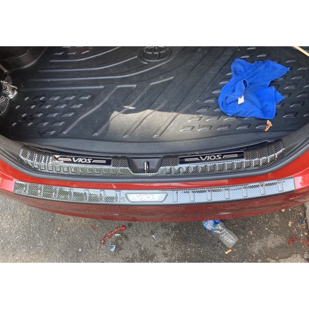 Ốp bậc cửa, nẹp bước chân, Cốp Xe Toyota Vios 2023 - 2019 Vân Carbon Cao Cấp