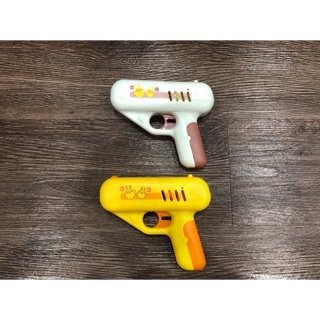 Súng bắn kẹo Tiktok