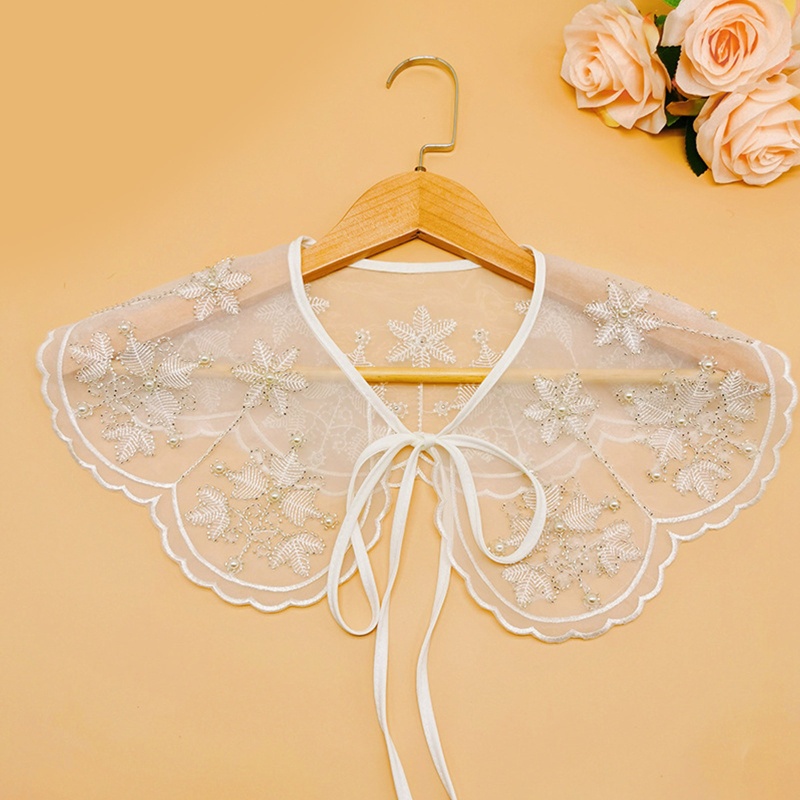 Cổ Áo Giả Thêu Họa Tiết Chiếc Lá Nhìn Xuyên Thấu Cho Nữ