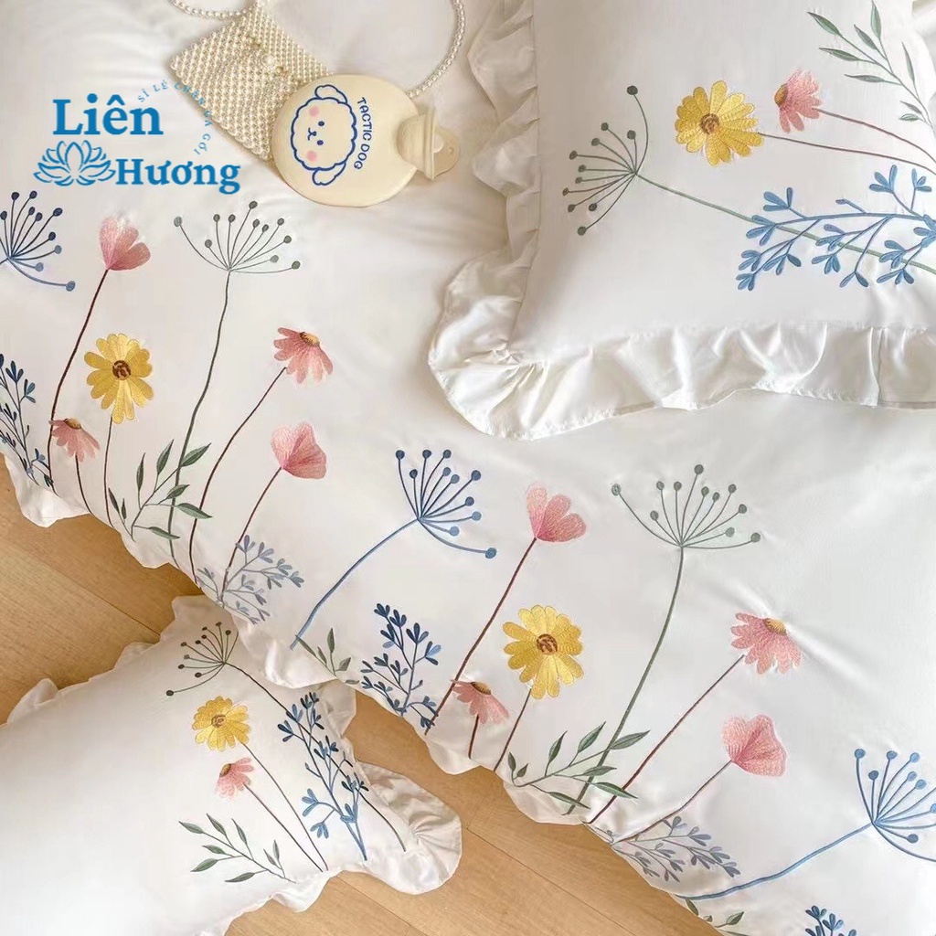 Bộ chăn ga gối cotton đũi bèo_Nhập Khẩu_Chăn ga gối sét 4 món viền bèo chất liệu mềm thoáng mát hoa thêu nổi sang trọng