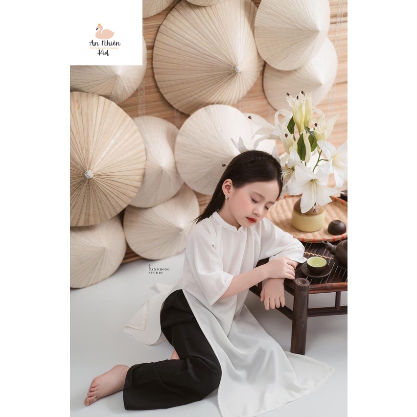 AD0012 Áo Dài Trắng Bé Gái