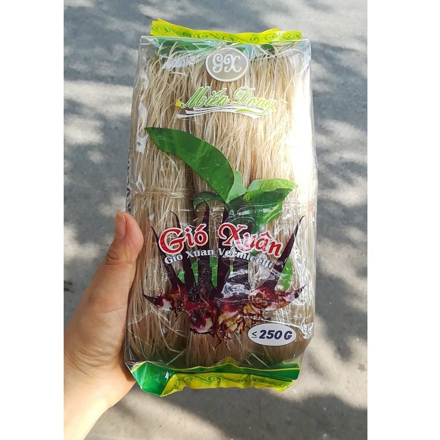 500gr Miến dong cao cấp Gió Xuân siêu sạch và dai không vụn.