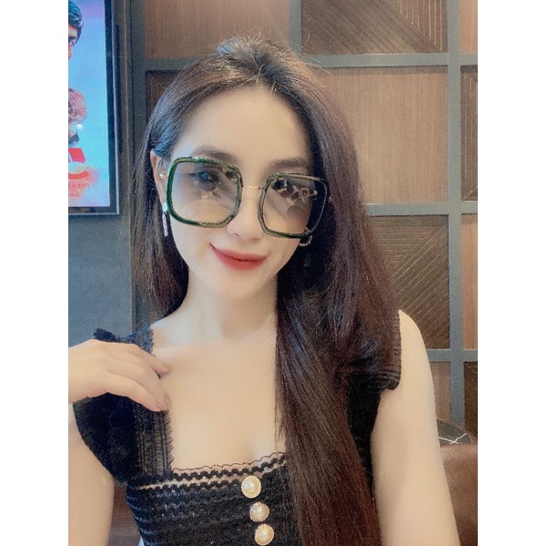 Kính Shein full box chính hãng có mail mua hàng của web chính hãng