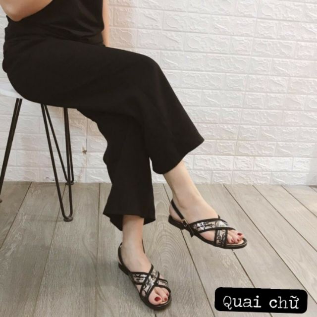 SANDAL HỌC SINH QUAI MIKA TRONG VÀ PHỐI CHỮ SO HOT