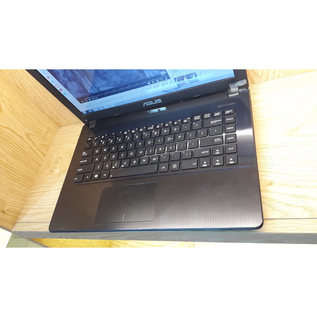 Laptop cũ Asus X451C  CORE I3 , RAM 2 GB ,Ổ CỨNG 250GB, MÀN HÌNH 14 INCH , DÙNG VĂN PHÒNG , NGHE NHẠC , XEM PHIM MƯỢT