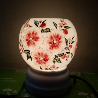 Đèn xông tinh dầu điện gốm Bát tràng