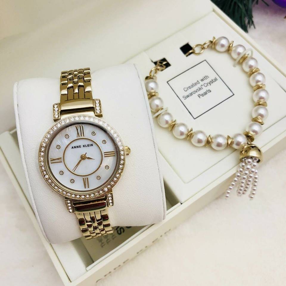 set đồng hồ nữ Anne Klein AK/2928GBST ngọc trai size 29mm