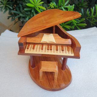 ĐÀN PIANO - MÔ HÌNH GỖ