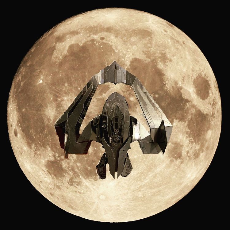 Mô Hình 3D Kim Loại Batman Batwing 2016