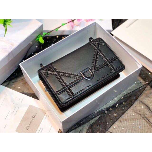 Dior drama đinh