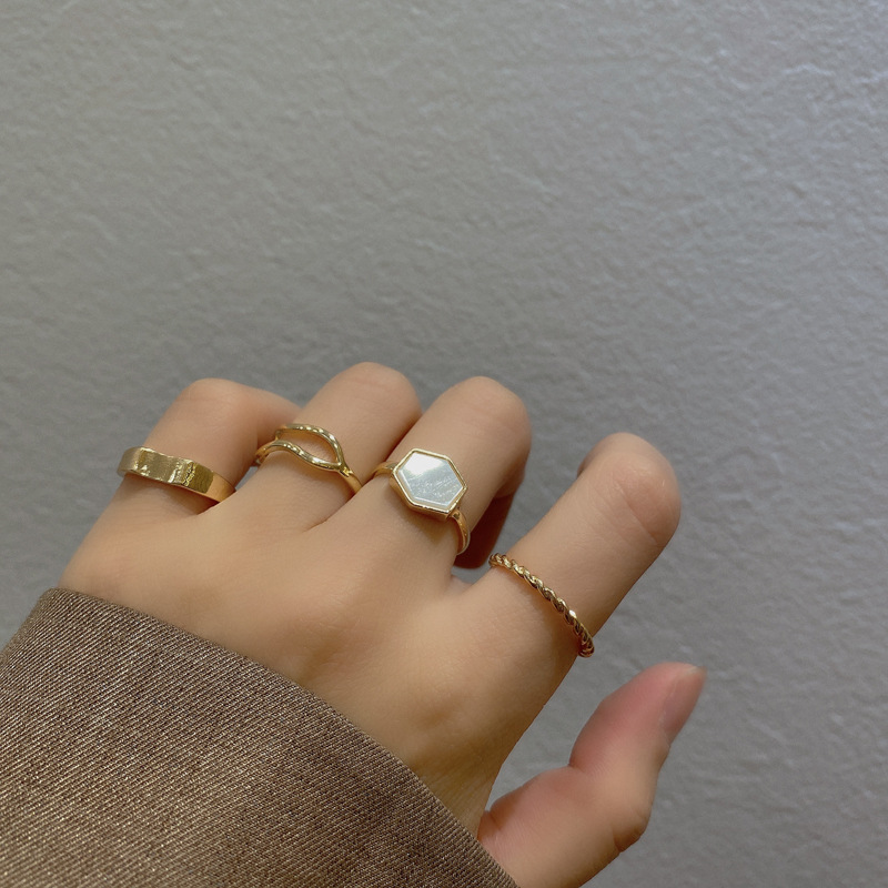 Nhẫn Đeo Tay Bằng Kim Loại Phong Cách Vintage Cho Nữ
