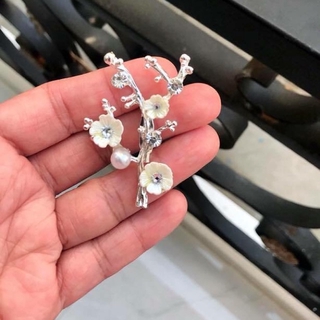 Cài áo Ngọc Diệp