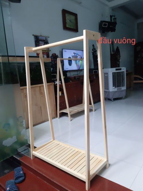 Giá treo quần áo 1 tầng làm bằng gỗ thông tự nhiên