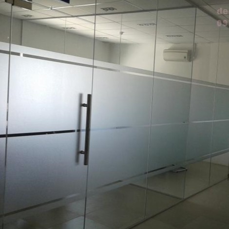 Decal dán kính cát mờ