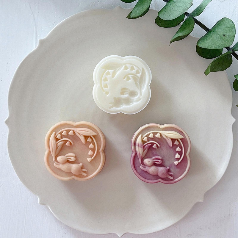 Khuôn Làm Bánh Trung Thu Hình Thỏ Và Hoa