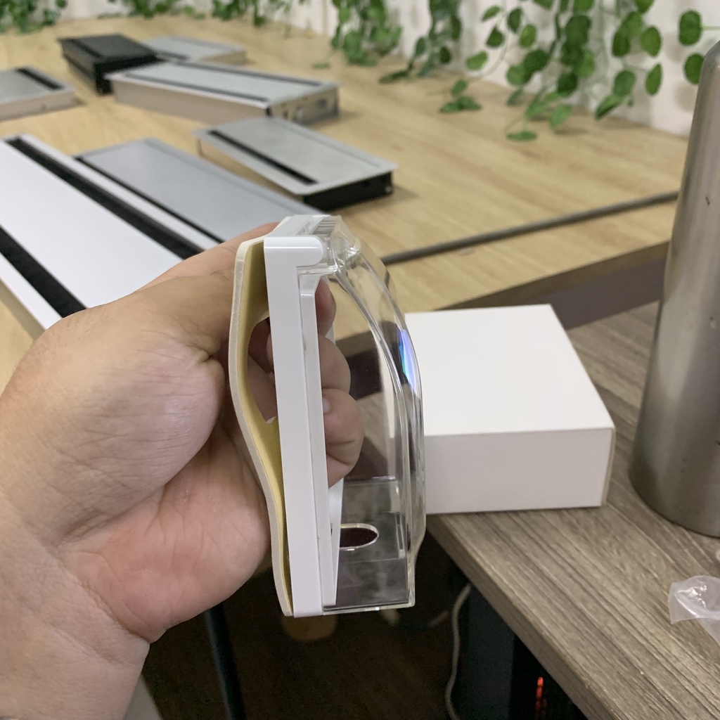 Hộp che mưa chống nước dành cho ổ cắm chuẩn 86