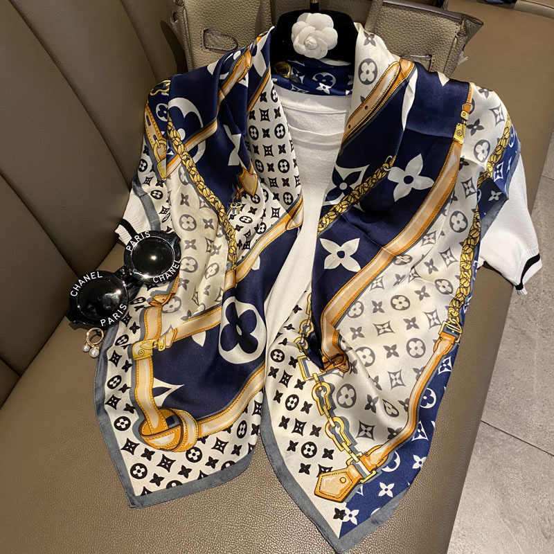 Khăn Choàng Lụa Khổ Vuông 90x90 cm Hoa Văn Sang Trọng Cho Nữ