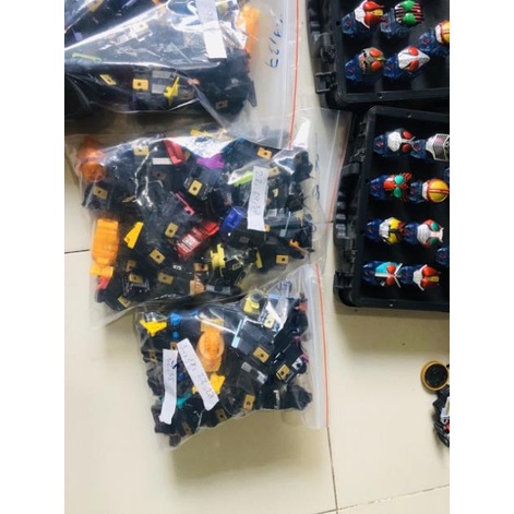 Đồ chơi siêu nhân KAMEN RIDER FOURZE ASTRO SWITCH BANDAI