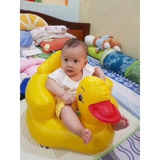 Ghế hơi vịt vàng tập ngồi cho bé
