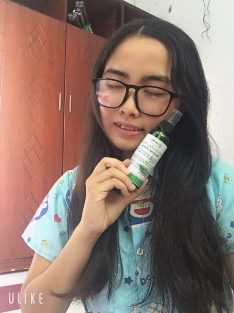 XỊT DƯỠNG TÓC TINH DẦU BƯỞI - HƯƠNG NHU 100ML