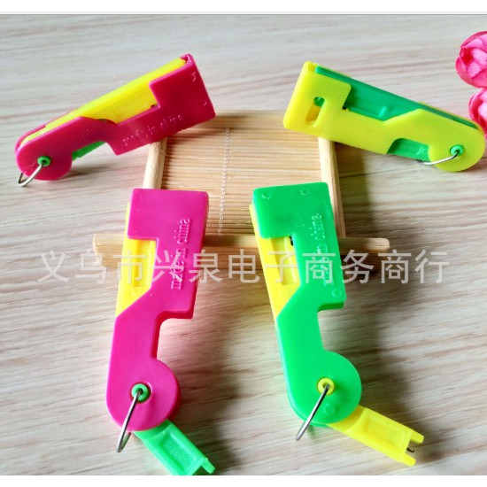 Dụng Cụ Xâu Kim Chỉ