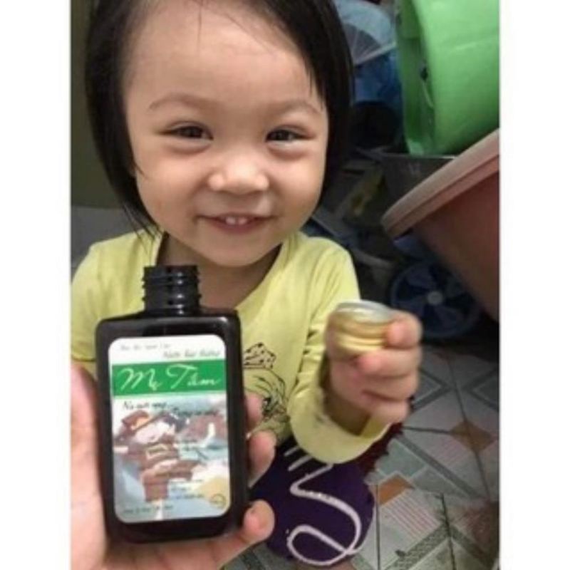 NƯỚC SÚC MIỆNG SÂU RĂNG TRẺ EM THANH MỘC HƯƠNG