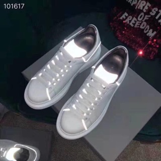 Giày thể thao sneaker độn đế  màu trắng  Dạ Quang siêu hot hàng Fullbox có hộp