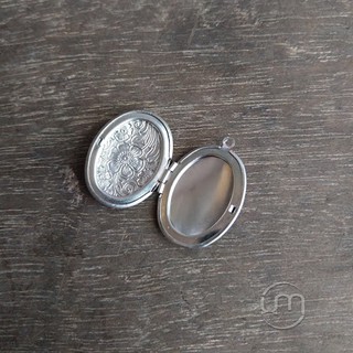 [KHÔNG NHẬN IN ẢNH] [MUA 2 TẶNG 1]  Dây chuyền lồng ảnh oval hoa văn titanium