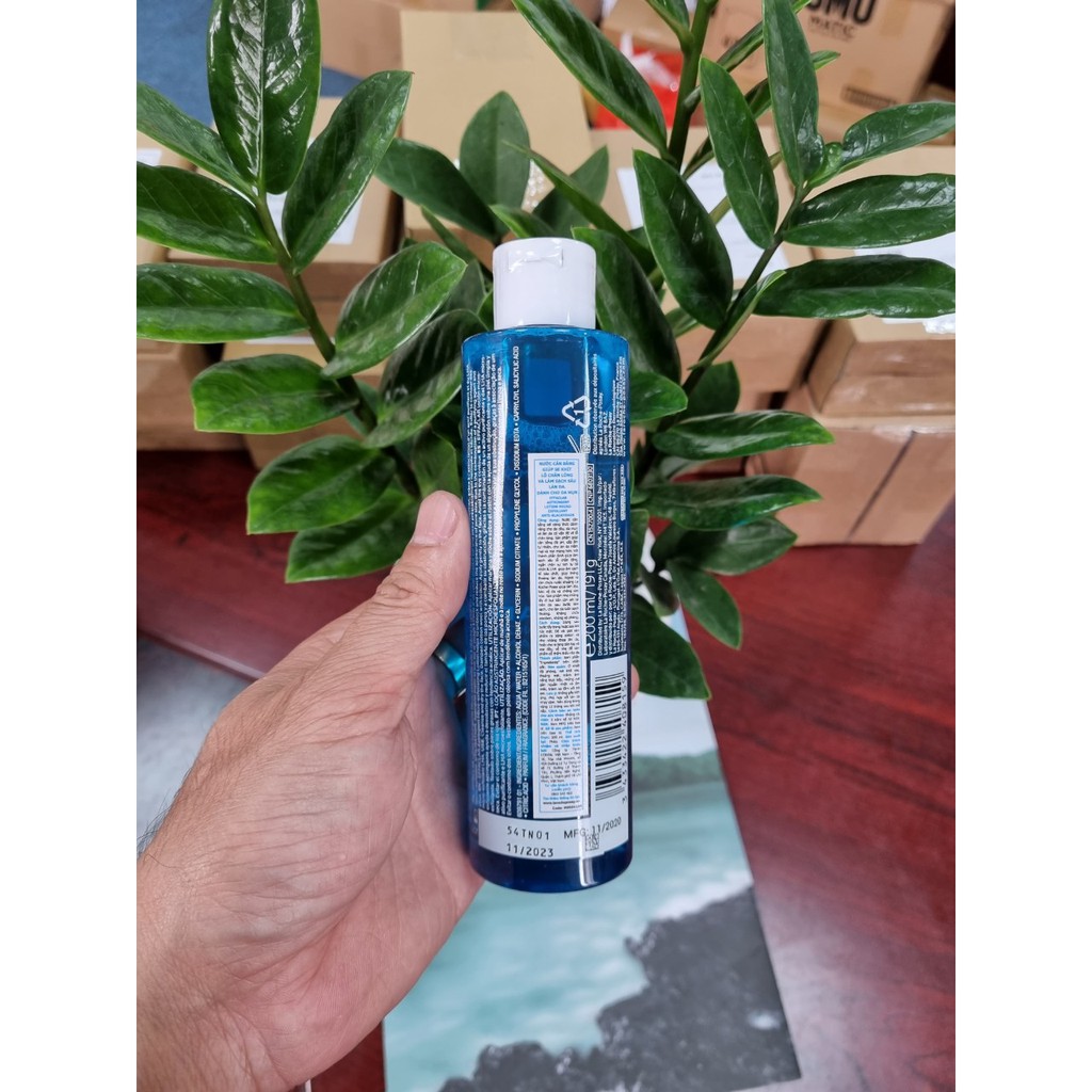 Nước hoa hồng dành cho da dầu mụn - da nhạy cảm LA ROCHE POSAY 200ML | BigBuy360 - bigbuy360.vn