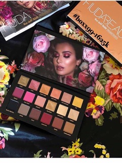 PHẤN MẮT HUDA BEAUTY